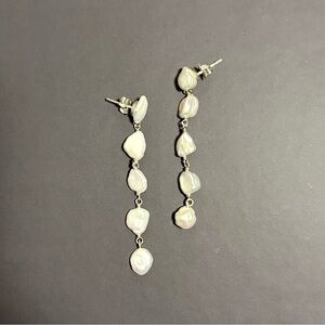 Silpada NWOT Silver and Pearl Drop Earrings